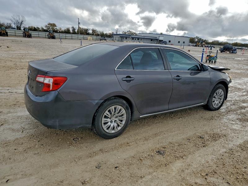 2013 Toyota Camry მანქანა იყიდება აუქციონზე, vin: 4T4BF1FK9DR321086, აუქციონის ნომერი: 97229845
