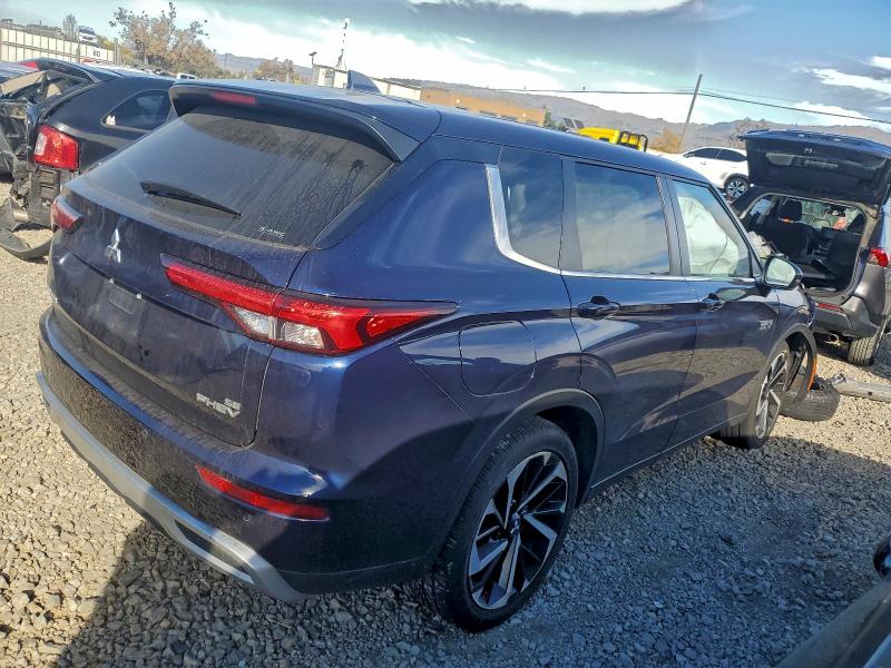 Продаж на аукціоні авто 2023 Mitsubishi Outlander, vin: JA4T5UA97PZ062871, номер лоту: 95476055