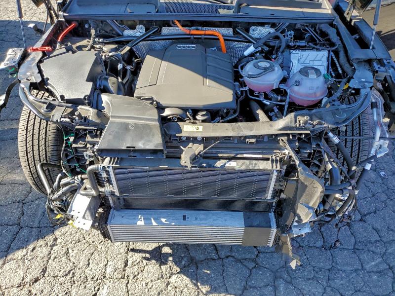 2025 Audi Q5 E მანქანა იყიდება აუქციონზე, vin: WA1E2AFY8S2062055, აუქციონის ნომერი: 94164015