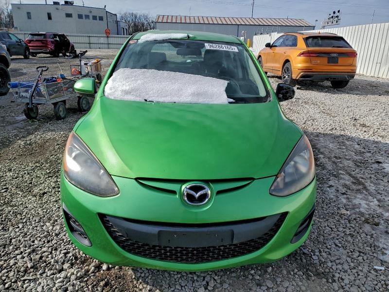 2013 Mazda Mazda2 მანქანა იყიდება აუქციონზე, vin: JM1DE1KY4D0159721, აუქციონის ნომერი: 96286165