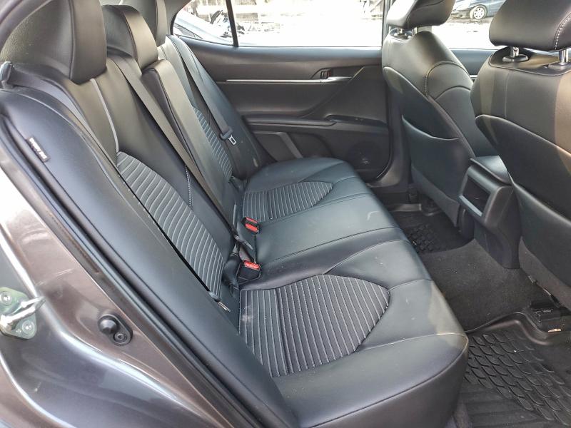 97048225 :رقم المزاد ، 4T1G11AK9LU919943 vin ، 2020 Toyota Camry مزاد بيع
