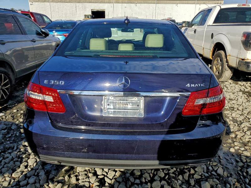 97370015 :رقم المزاد ، WDDHF8HB3BA279842 vin ، 2011 Mercedes-benz E مزاد بيع
