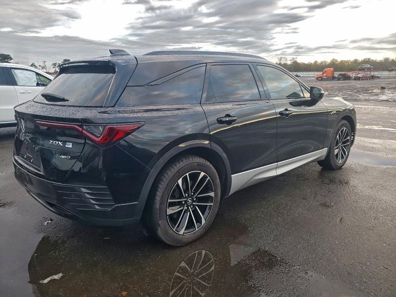 96444975 :رقم المزاد ، 4W5KHNRL4RZ504252 vin ، 2024 Acura Zdx مزاد بيع