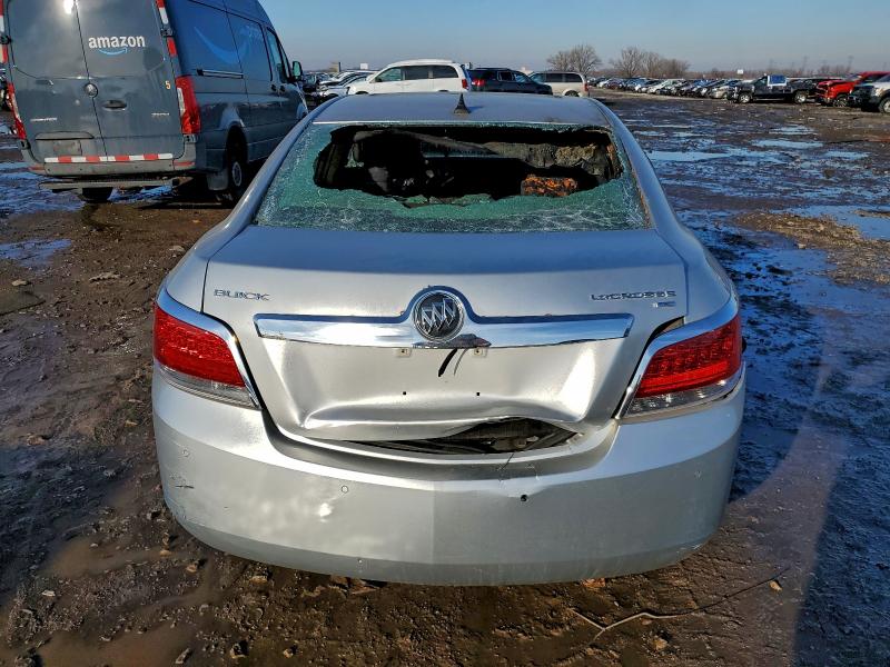 97306125 :رقم المزاد ، 1G4GC5EG1AF275590 vin ، 2010 Buick Lacrosse مزاد بيع