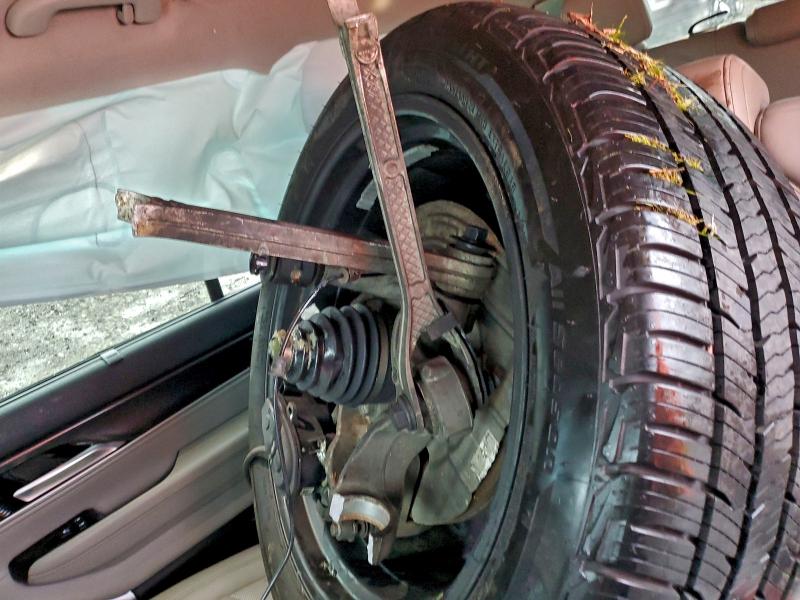 Продажа на аукционе авто 2022 Jeep Wagoneer, vin: 1C4SJVAT0NS205891, номер лота: 94839885