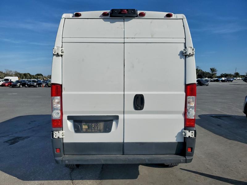 53659656 :رقم المزاد ، 3C6TRVCG5KE562891 vin ، 2019 Ram Promaster 2500 مزاد بيع