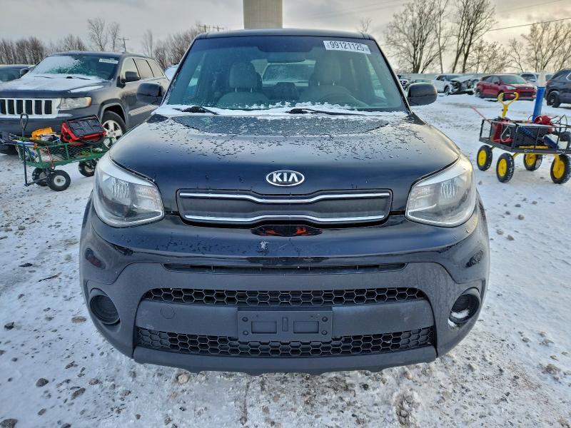 Продаж на аукціоні авто 2018 Kia Soul, vin: KNDJN2A23J7533888, номер лоту: 99121125