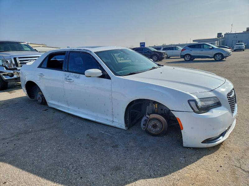 2016 Chrysler 300 მანქანა იყიდება აუქციონზე, vin: 2C3CCABT2GH208148, აუქციონის ნომერი: 95019225