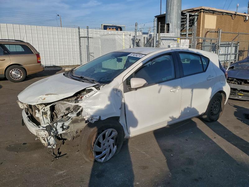 2015 Toyota Prius C მანქანა იყიდება აუქციონზე, vin: JTDKDTB33F1580787, აუქციონის ნომერი: 97424215