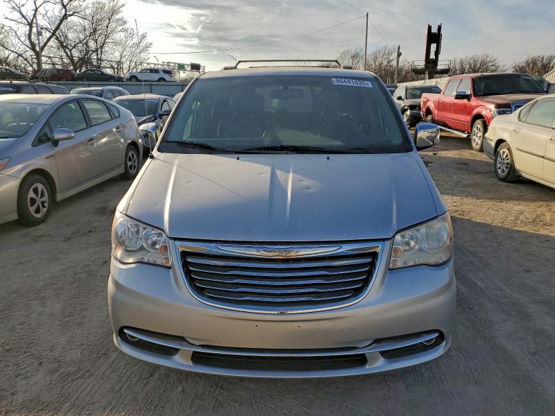 96441435 :رقم المزاد ، 2C4RC1CG4CR394965 vin ، 2012 Chrysler Town & Country مزاد بيع