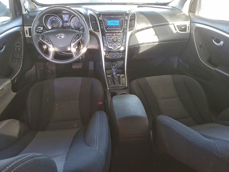 2017 Hyundai Elantra Gt მანქანა იყიდება აუქციონზე, vin: KMHD35LH7HU381529, აუქციონის ნომერი: 97357815
