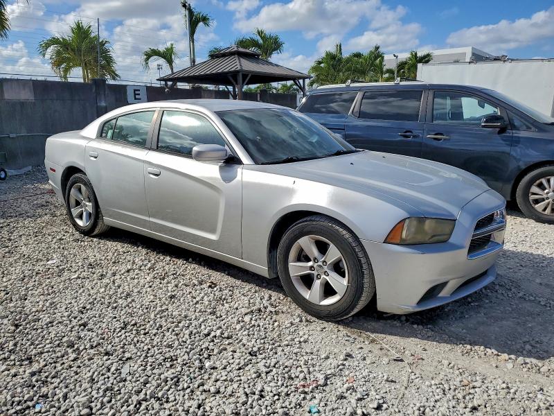 98186705 :رقم المزاد ، 2C3CDXBG9CH281983 vin ، 2012 Dodge Charger Se مزاد بيع