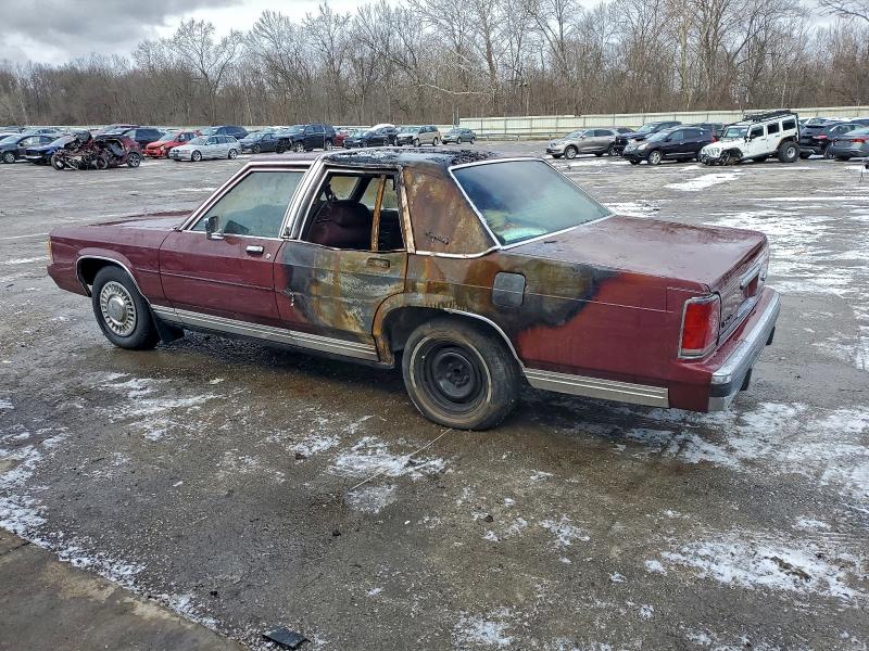 Продажа на аукционе авто 1988 Ford Crown Victoria, vin: 2FABP73F7JX196394, номер лота: 95672835