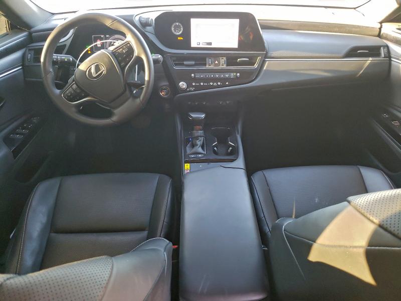 95500675 :رقم المزاد ، 58ADA1C15RU047527 vin ، 2024 Lexus Es300h مزاد بيع