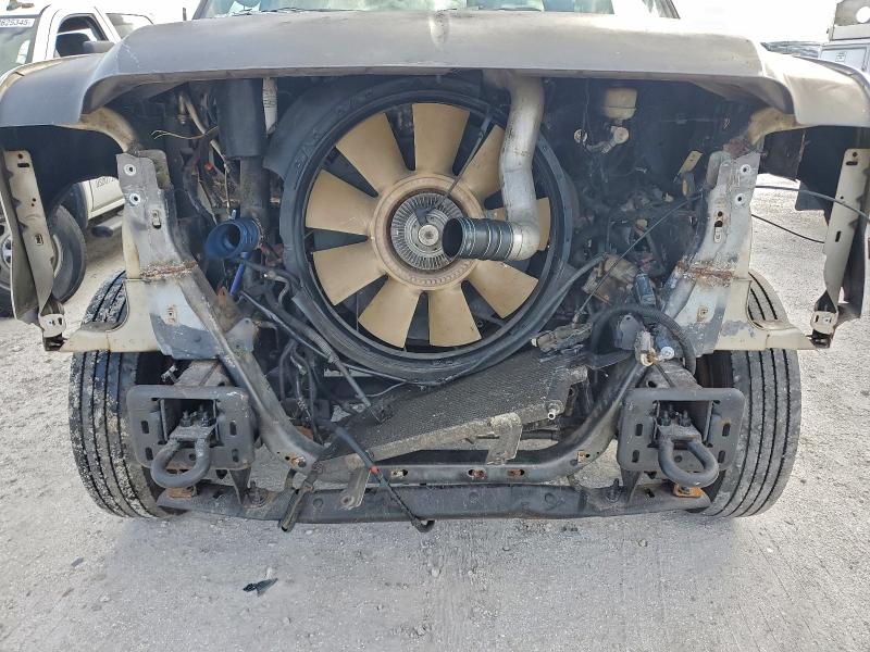 97221085 :رقم المزاد ، 1FDAW57P74EC28326 vin ، 2004 Ford F550 Supe مزاد بيع