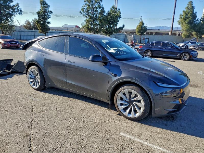 2026 Tesla Model Y მანქანა იყიდება აუქციონზე, vin: 7SAYGDEE2TF367761, აუქციონის ნომერი: 96608245