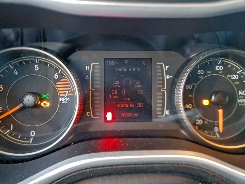 Продажа на аукционе авто 2018 Jeep Cherokee, vin: 1C4PJLLB1JD563448, номер лота: 95455185
