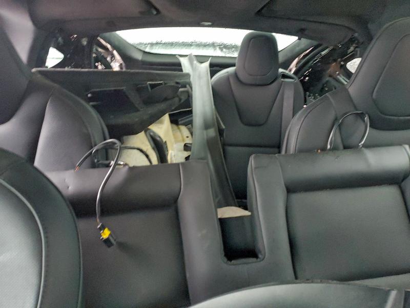 96484365 :رقم المزاد ، 7SAXCBE64NF341055 vin ، 2022 Tesla Model X مزاد بيع