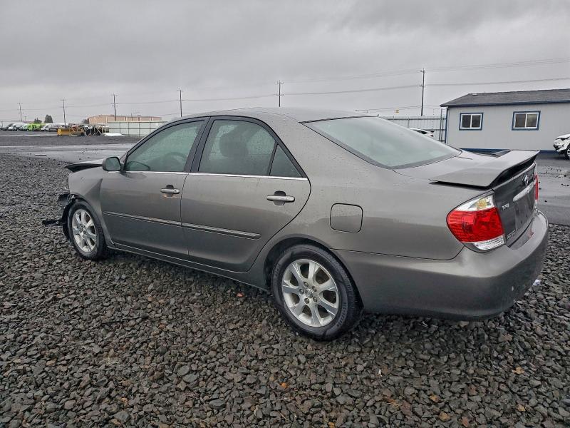 96172445 :رقم المزاد ، 4T1BE32K55U583719 vin ، 2005 Toyota Camry Le مزاد بيع