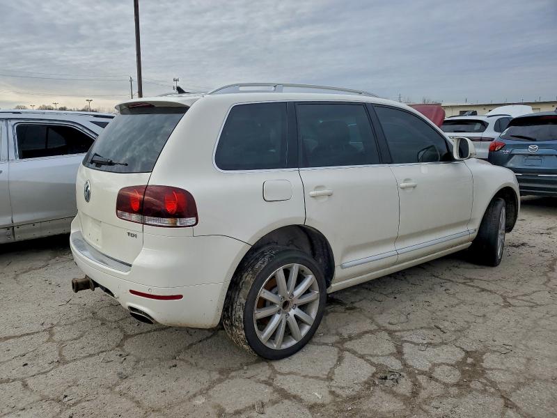 Продаж на аукціоні авто 2010 Volkswagen Touareg, vin: WVGFK7A93AD002177, номер лоту: 97996155