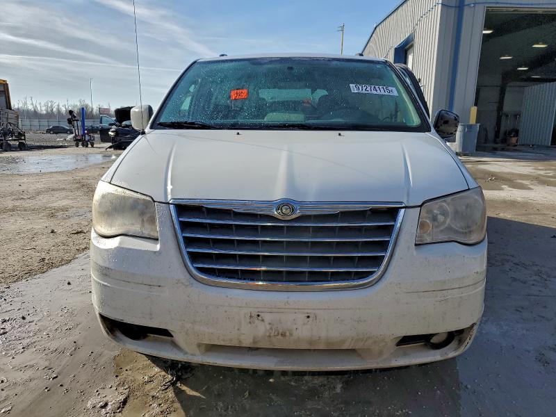 2010 Chrysler Town & Country მანქანა იყიდება აუქციონზე, vin: 2A4RR5D16AR479801, აუქციონის ნომერი: 97274115