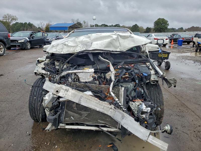 94946665 :رقم المزاد ، WDDSJ4EBXFN184372 vin ، 2015 Mercedes-benz Cla 250 مزاد بيع