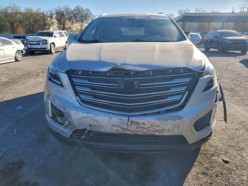96721445 :رقم المزاد ، 1GYKNERS2KZ237318 vin ، 2019 Cadillac Xt5 Premiu مزاد بيع