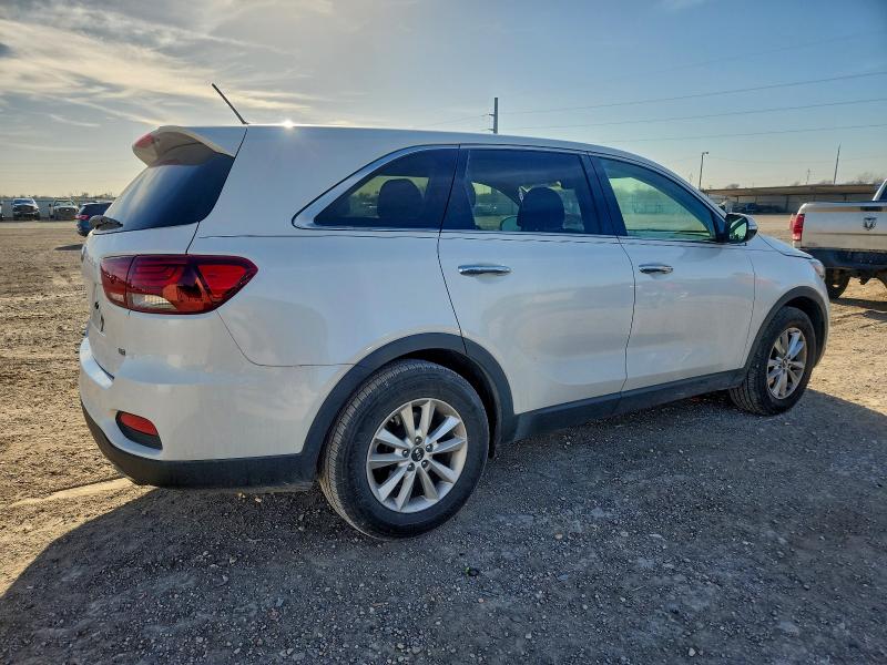 2019 Kia Sorento მანქანა იყიდება აუქციონზე, vin: 5XYPG4A58KG477638, აუქციონის ნომერი: 98196645