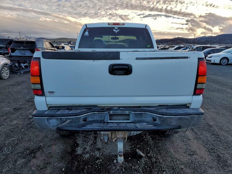 Aukcja sprzedaży 2004 Gmc Sierra, vin: 1GTHK23234F208057, numer aukcji: 95753925