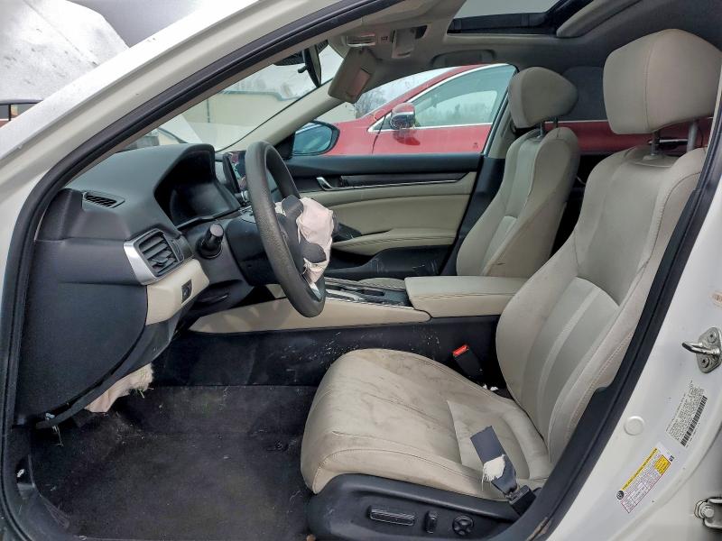2018 Honda Accord მანქანა იყიდება აუქციონზე, vin: 1HGCV1F44JA263281, აუქციონის ნომერი: 93075915