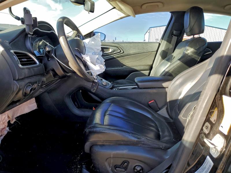 2016 Chrysler 200 მანქანა იყიდება აუქციონზე, vin: 1C3CCCAB0GN185612, აუქციონის ნომერი: 95007935