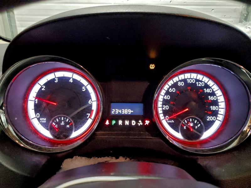2015 Dodge Grand Cara მანქანა იყიდება აუქციონზე, vin: 2C4RDGBG8FR640843, აუქციონის ნომერი: 98321175
