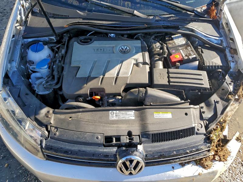94814255 :رقم المزاد ، 3VWPL7AJ0DM658231 vin ، 2013 Volkswagen Jetta مزاد بيع
