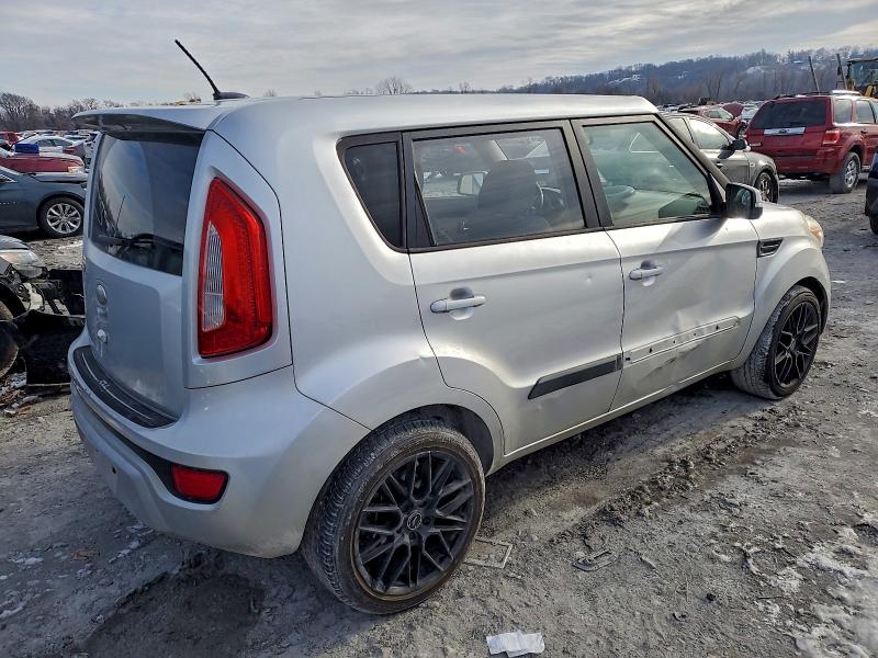 95264845 :رقم المزاد ، KNDJT2A60D7585394 vin ، 2013 Kia Soul مزاد بيع