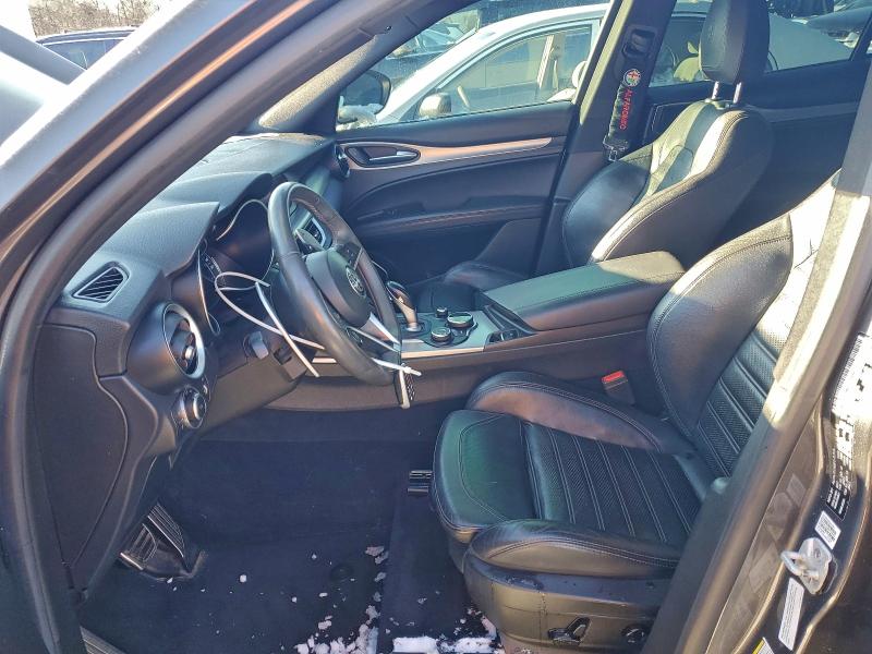 2018 Alfa Romeo Stelvio მანქანა იყიდება აუქციონზე, vin: ZASFAKNN8J7B70243, აუქციონის ნომერი: 96761245