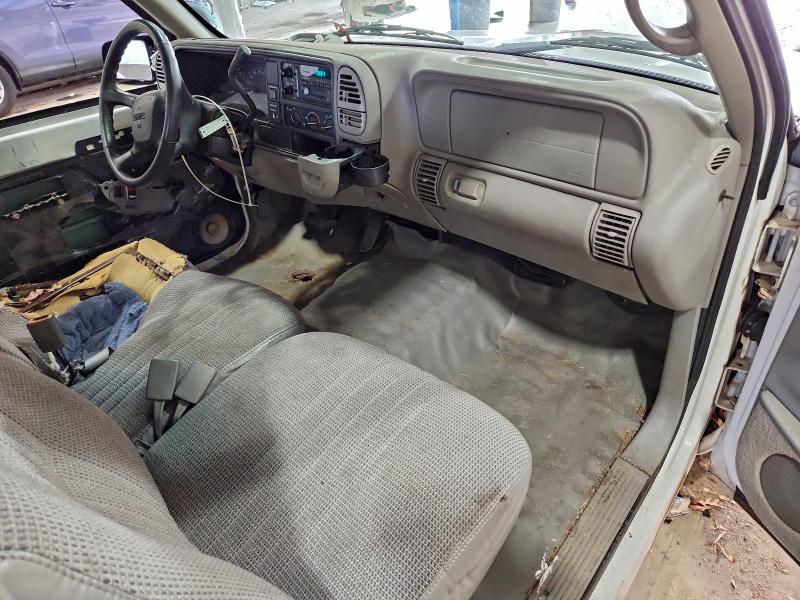Продажа на аукционе авто 1998 Gmc Sierra, vin: 1GTEC19M0WE553476, номер лота: 95236835