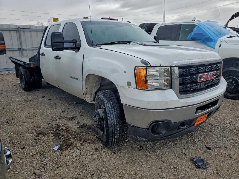 97097955 :رقم المزاد ، 1GD422CL9BF251463 vin ، 2011 Gmc Sierra مزاد بيع