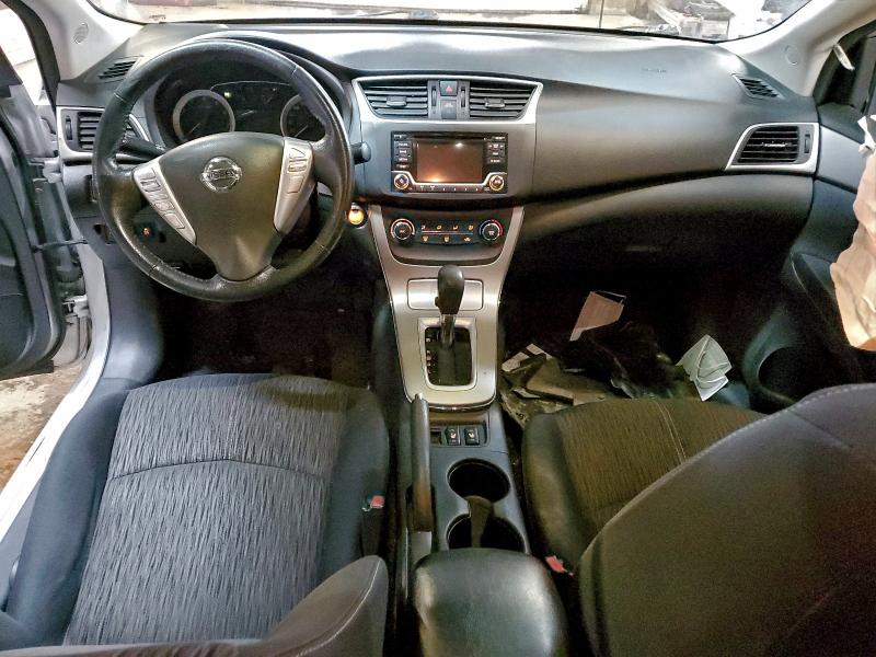 Продажа на аукционе авто 2015 Nissan Sentra, vin: 3N1AB7AP6FL695201, номер лота: 92815505