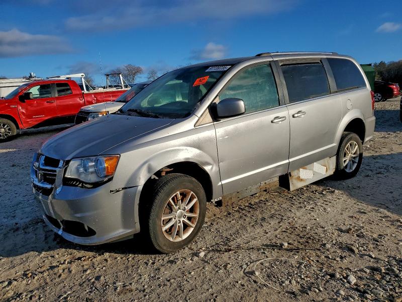 Продажа на аукционе авто 2018 Dodge Grand Cara, vin: 2C4RDGCG2JR326824, номер лота: 97739735