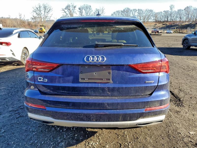 97966195 :رقم المزاد ، WA1BUCF31N1028756 vin ، 2022 Audi Q3 مزاد بيع