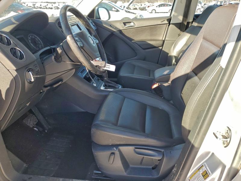 95954665 :رقم المزاد ، WVGBV7AX6GW520575 vin ، 2016 Volkswagen Tiguan مزاد بيع