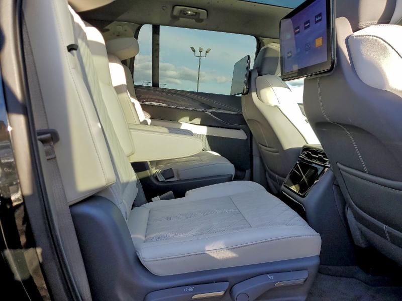 Продажа на аукционе авто 2026 Cadillac Escalade Iq, vin: 1GYLELKL5TU102196, номер лота: 95499645