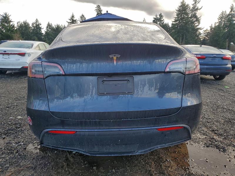 2024 Tesla Model Y მანქანა იყიდება აუქციონზე, vin: 7SAYGDED4RF055232, აუქციონის ნომერი: 97722985