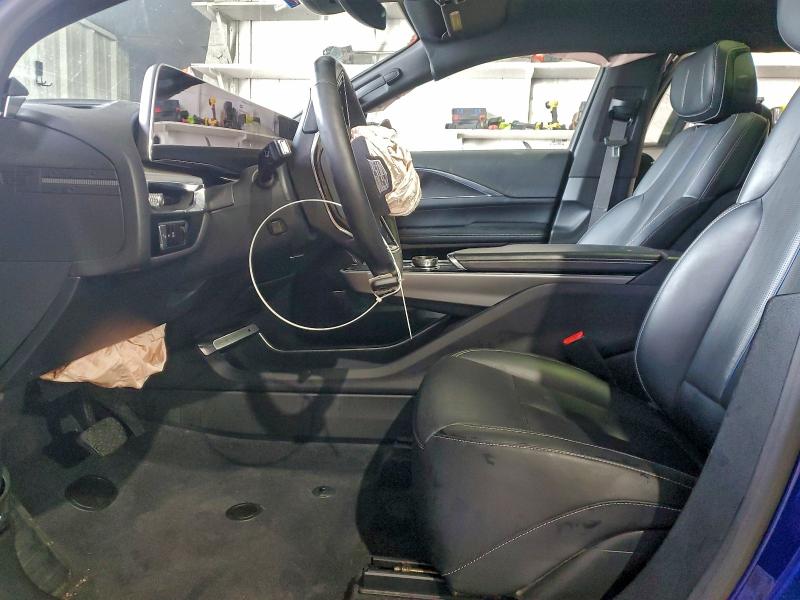 97339355 :رقم المزاد ، 1GYKPPRL7RZ102103 vin ، 2024 Cadillac Lyriq Luxu مزاد بيع