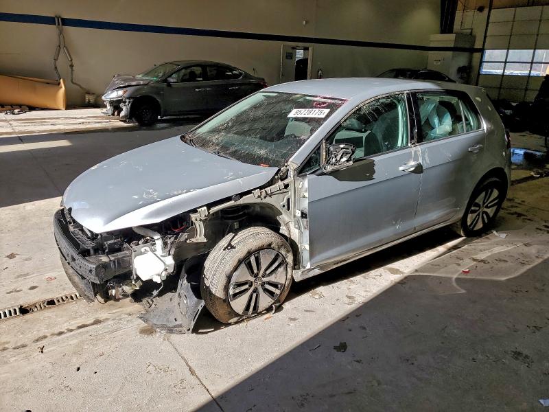 95728175 :رقم المزاد ، WVWKR7AU4KW910940 vin ، 2019 Volkswagen E-golf مزاد بيع