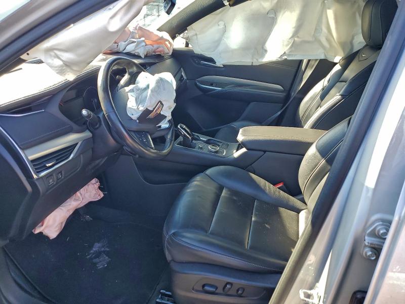 Продаж на аукціоні авто 2022 Cadillac Xt4 Premiu, vin: 1GYFZDR43NF135551, номер лоту: 97500925