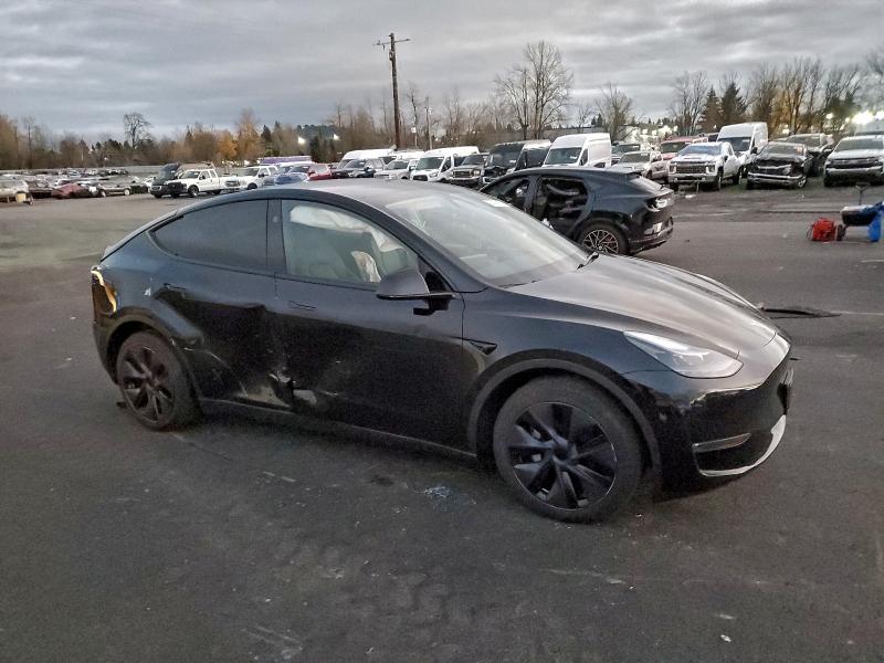 2025 Tesla Model Y მანქანა იყიდება აუქციონზე, vin: 7SAYGDEE8SF299108, აუქციონის ნომერი: 92218415