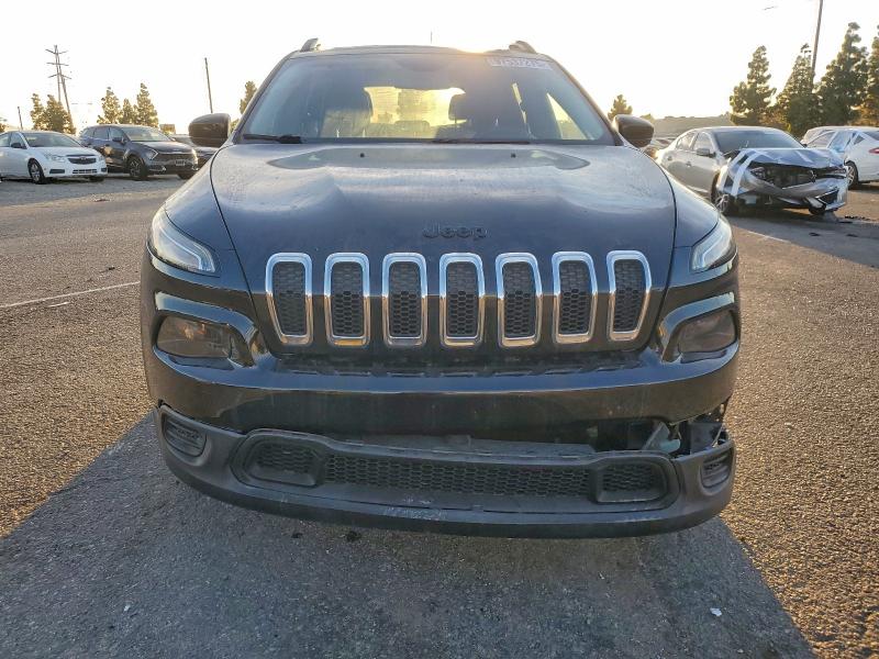 97537275 :رقم المزاد ، 1C4PJLAB0GW190175 vin ، 2016 Jeep Cherokee S مزاد بيع