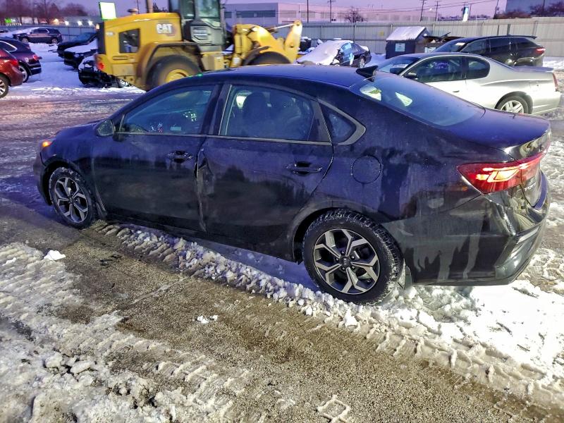 95249615 :رقم المزاد ، 3KPF24AD6KE072764 vin ، 2019 Kia Forte مزاد بيع