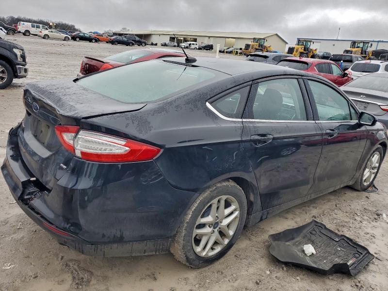 94638065 :رقم المزاد ، 3FA6P0H74GR320994 vin ، 2016 Ford Fusion Se مزاد بيع